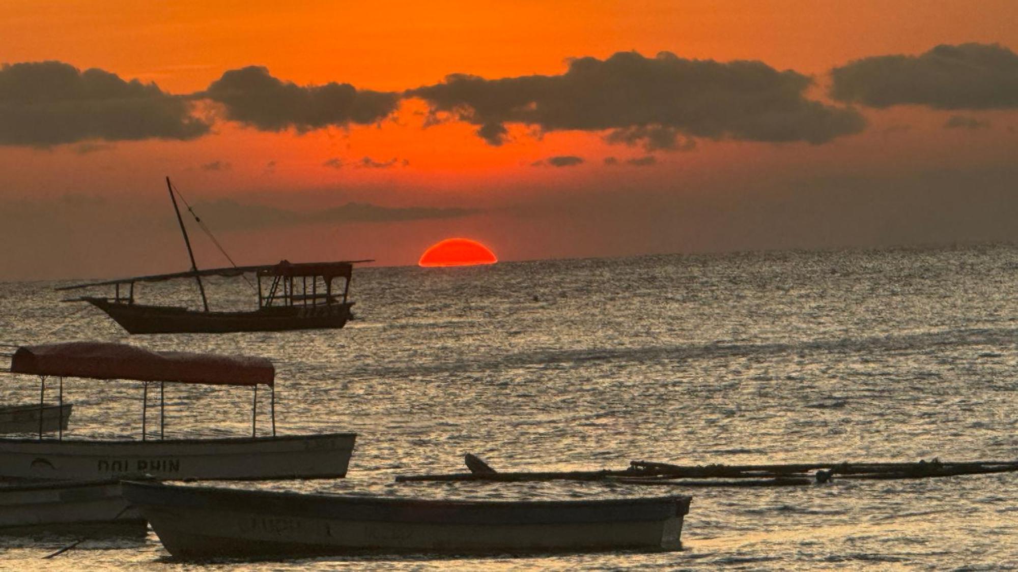 Blue Tides Hotel Nungwi Εξωτερικό φωτογραφία