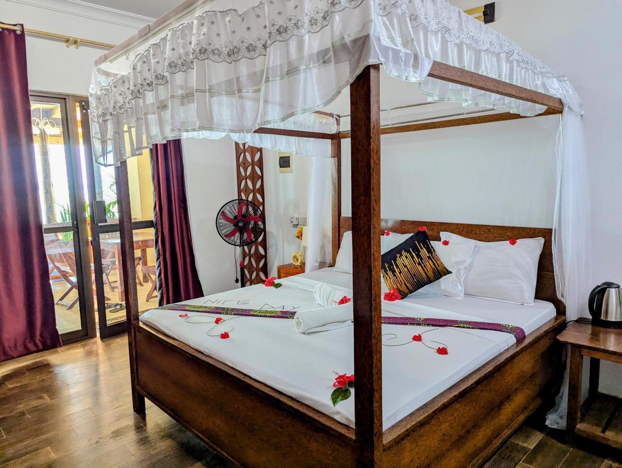 Blue Tides Hotel Nungwi Εξωτερικό φωτογραφία